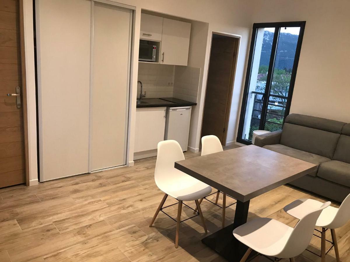 Villa St Ange Жемено Экстерьер фото